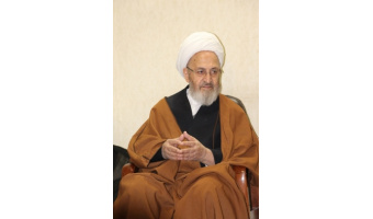 دیدار استادان و مسوولان دانشگاه کاشان با مرجع عالیقدر حضرت آیت الله سبحانی