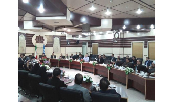 نشست رئیس دانشگاه با اساتید دانشکده های علوم انسانی، ادبیات و زبان های خارجی