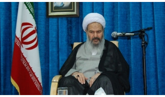 امام جمعه کاشان: معرفت رمز پیروزی در برابر تهدیدات و شبیخون فرهنگی دشمن است
