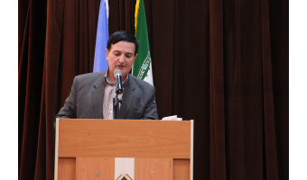 کارمند نمونه کسی است که از هوش اخلاقی برخوردار باشد