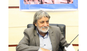 تجلیل از  پیشکسوت و نویسنده دوران انقلاب "موسی کیخا" در دانشگاه کاشان