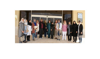 بازدید متخصصان گیاهان دارویی اتریش از پژوهشکده اسانس های طبیعی قمصر