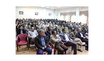 عملیاتی کردن گام دوم انقلاب مستلزم حضور جوانان در عرصه مدیریتی کشور است