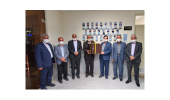 تقدیر حامیان مردمی مبارزه با کرونای کاشان از دانشگاه کاشان