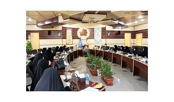 مسئول نهاد رهبری دانشگاه کاشان تاکید کرد: ضرورت مشارکت بیشتر  زنان در حوزه های فرهنگی و اجتماعی