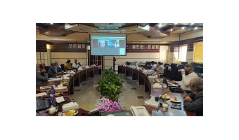 تبادل تجارب دانشگاهی از طریق ویدئو کنفرانس با مدیر صندوق نیکوکاری دانشگاه الزهرا(س)