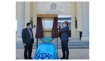 رونمایی از دومین دستگاه ونتیلاتور اهدایی خیر ارجمند مهندس علی سعیدی به شبکه بهداشت و درمان کاشان