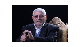 پدر شهید امیر منصور مازوچی و سه شهید گمنام دانشگاه کاشان به فرزندان شهیدش پیوست