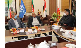 نشست دکتر زیلوچیان استاد دانشگاه فلوریدا و خیر کاشانی با رئیس دانشگاه کاشان