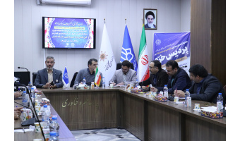 نشست معاون وزیر صمت و دبیر ستاد تسهیل و رفع موانع تولید کشور با صنعتگران و واحدهای تولیدی منطقه کاشان