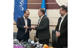 تجلیل بسیج اساتید کاشان از دکتر صفایی قمی پژوهشگر برتر اولین جشنواره ملی شهید چمران