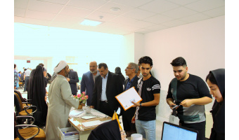 بازدید رئیس دانشگاه کاشان از روند ثبت نام دانشجویان پذیرفته شده کارشناسی دانشگاه کاشان
