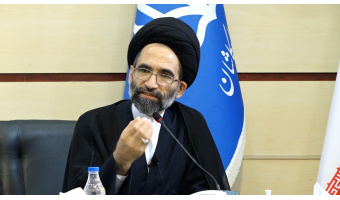 نماینده ولی فقیه و امام جمعه کاشان: علم همراه با تقوی با ارزش است