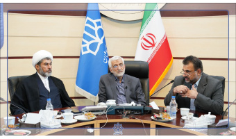 عضو تشخیص مصلحت نظام: دانشگاه ها می‌توانند تاثیر بسزایی در رفع نیازها و توسعه و بالندگی کشور داشته باشند