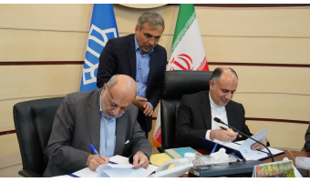 انعقاد تفاهم‌نامه همکاری‌های علمی و پژوهشی  دانشگاه کاشان با انجمن آثار و مفاخر فرهنگی