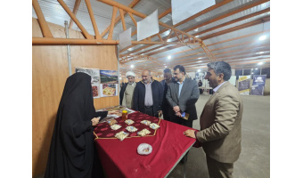 گشایش بازارچه نوآفرینی دانشجویان در دانشگاه کاشان
