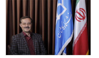 تقدیر سازمان امور دانشجویان  از رئیس اداره فارغ التحصیلان دانشگاه کاشان بابت تعهد کاری و خدمت خالصانه